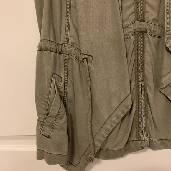 Kenneth Cole Reaction Vest - Picture 6 of 7